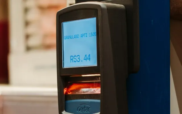 A biometric fingerprint device